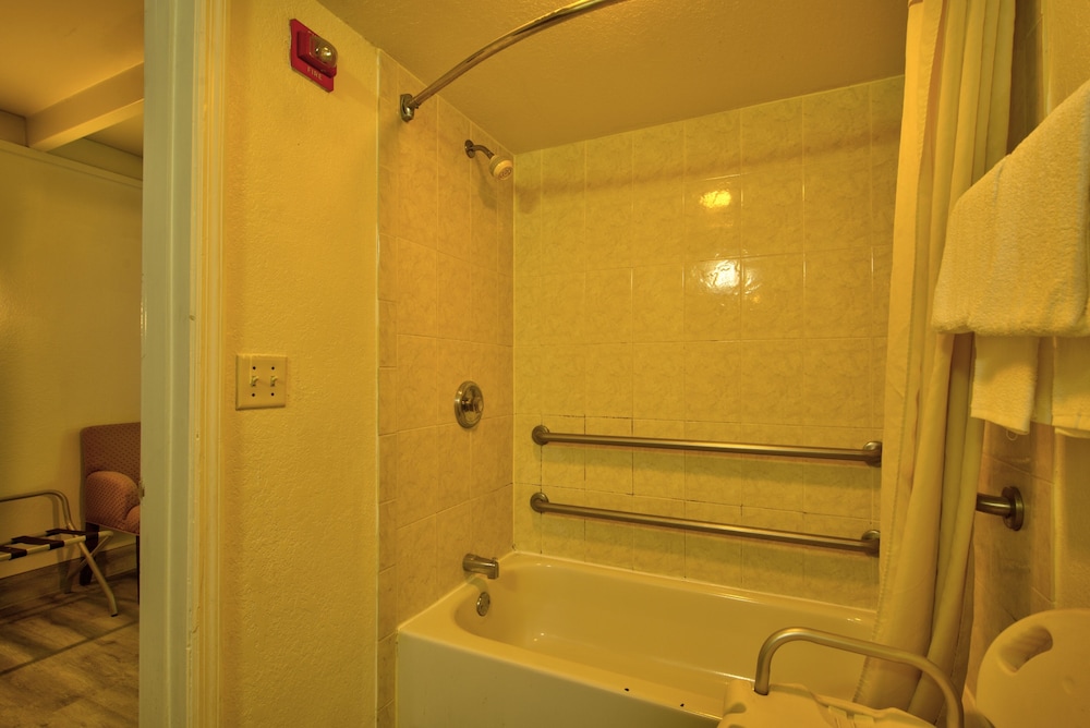 Clearwater Hotel, Foto 11