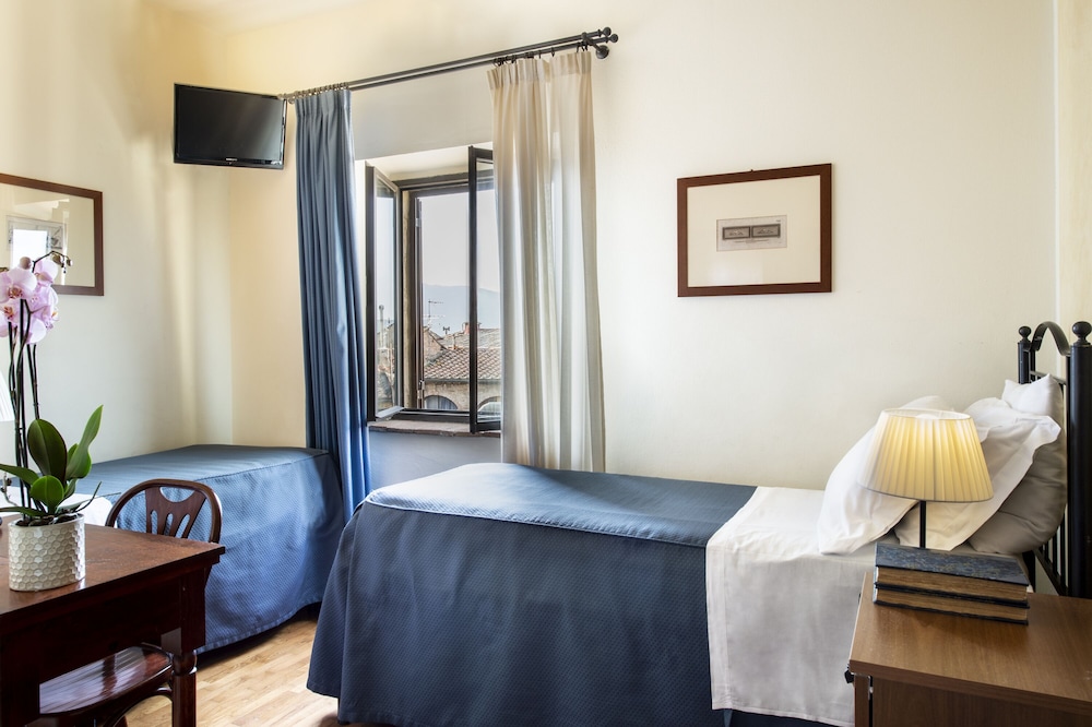 Economy Twin Room