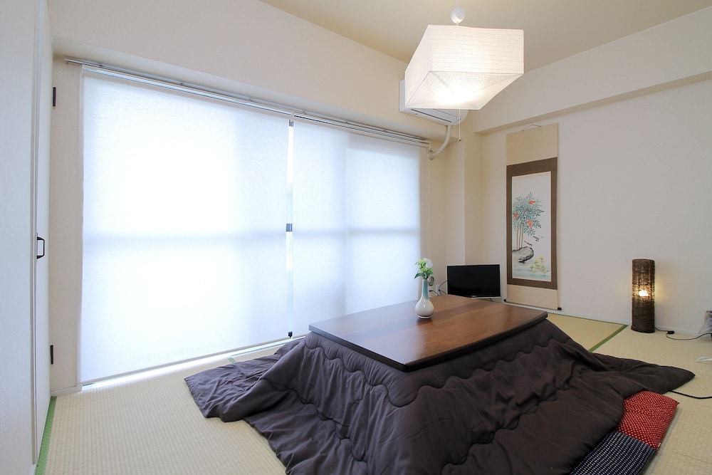 Condo, 2 Bedrooms (301)