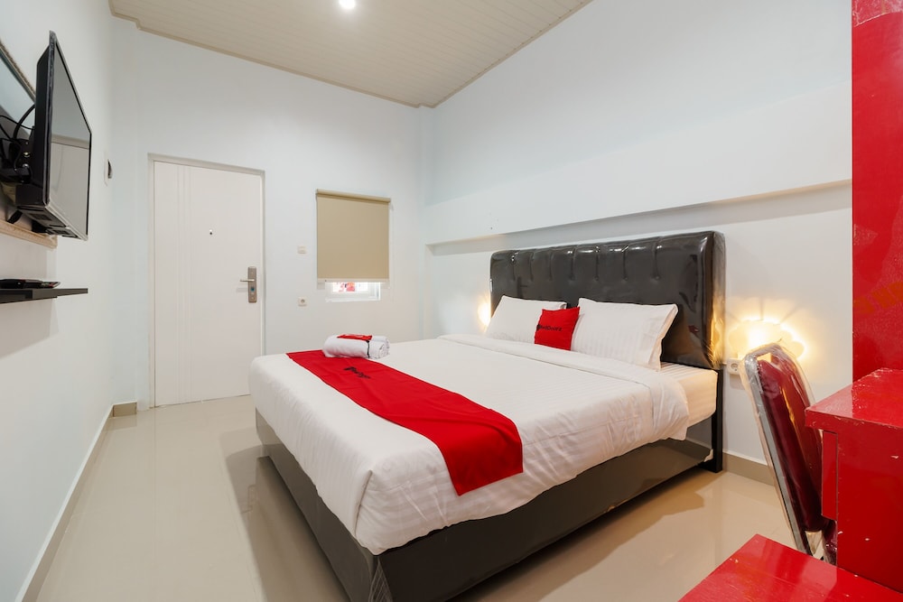 Double Room - Photo 7