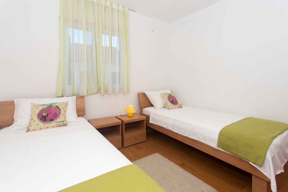 Apartment (Two Bedroom Apartment (Owner no2))