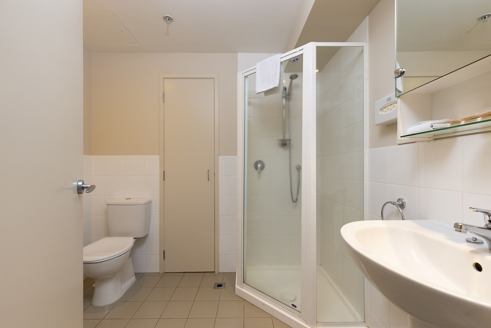 City View Studio Apartment - Photo 4
