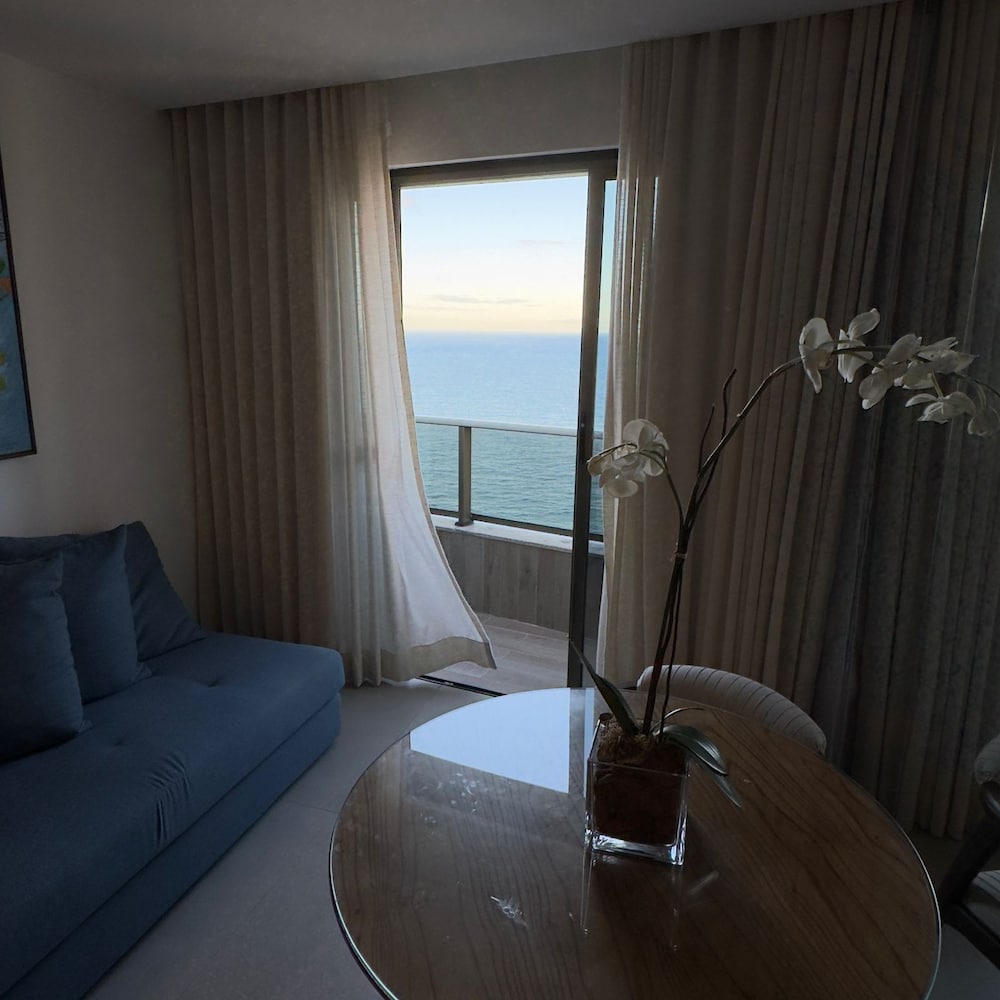 Deluxe Apartment, Balcony, Beach View