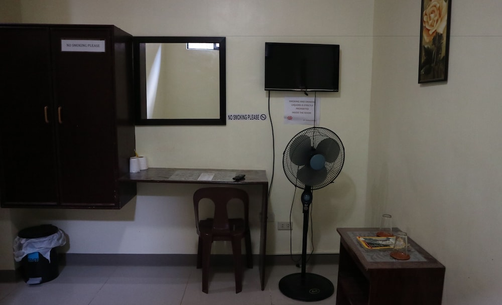 Airconditioned Room, Private Bathroom photo 2