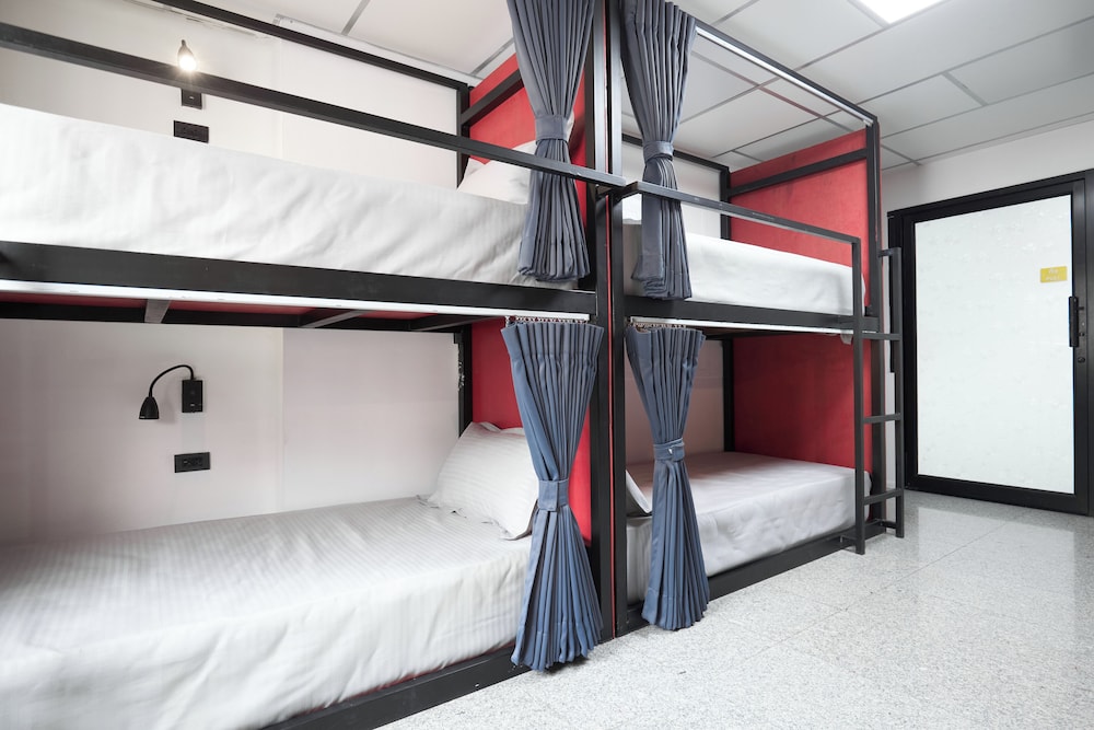 8 Beds - Mixed Dorm (Osaka)
