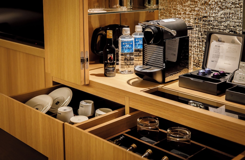 Nikko Junior Suite, Non-Smoking(Nikko Lounge Access) thumbnail 5