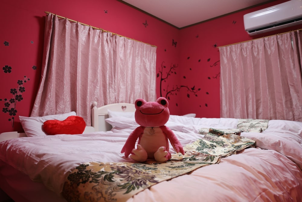 Pop Culture House photo 3