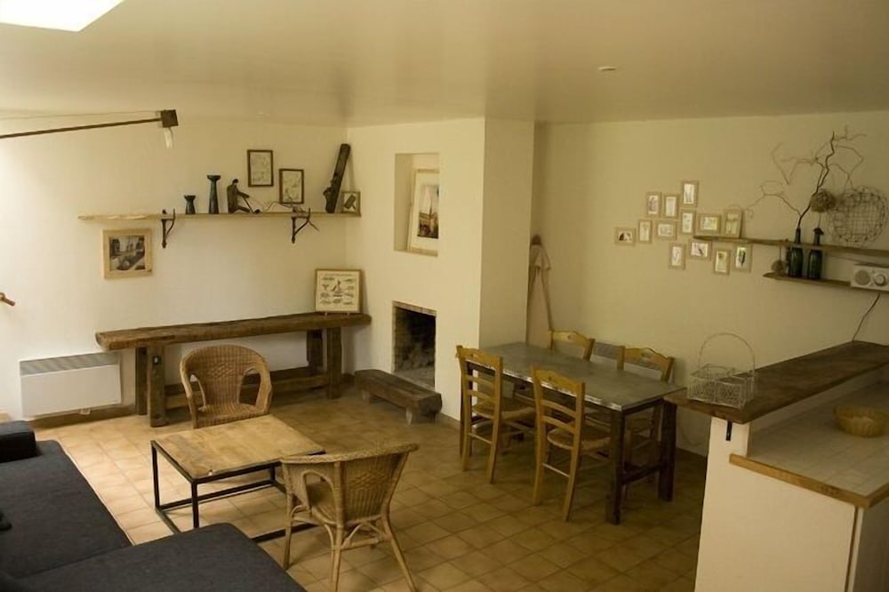Family Cottage, Multiple Beds, Non Smoking, Garden View (016 Chardin) photo 3
