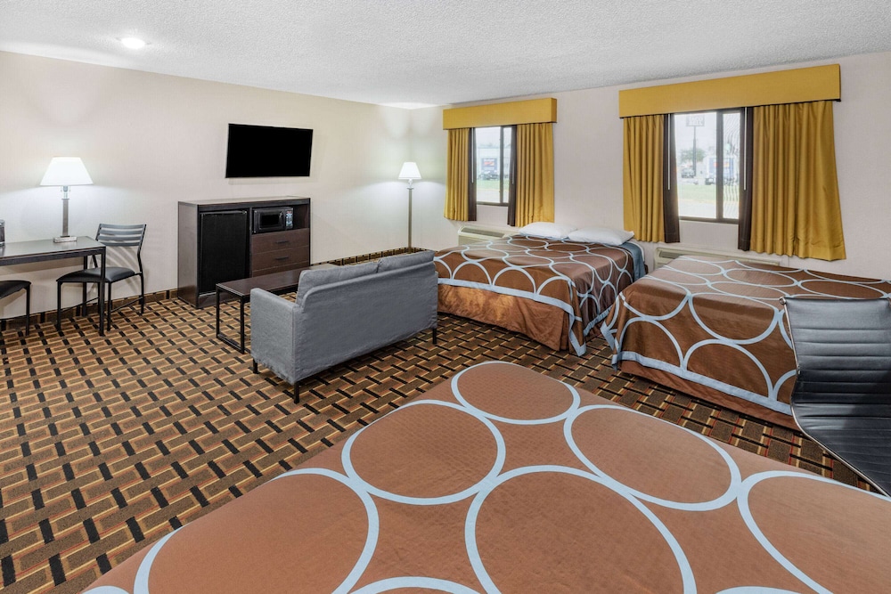 Studio Suite, Multiple Beds, Non Smoking - Photo 9