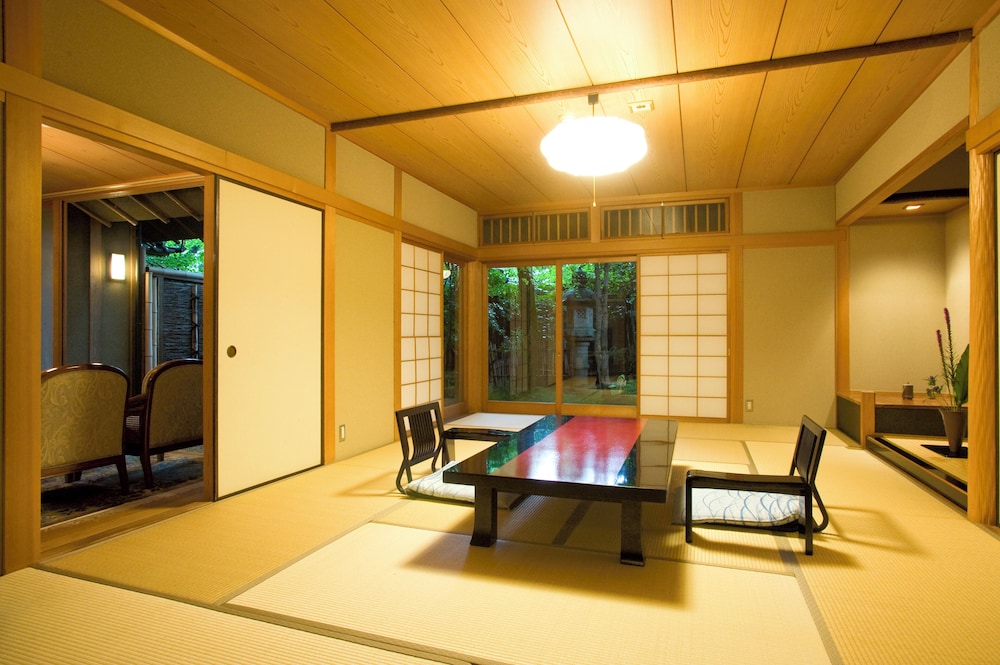 Japanese-Style Room 12+8 Tatami with Open-Air Bath, Non Smoking photo 2