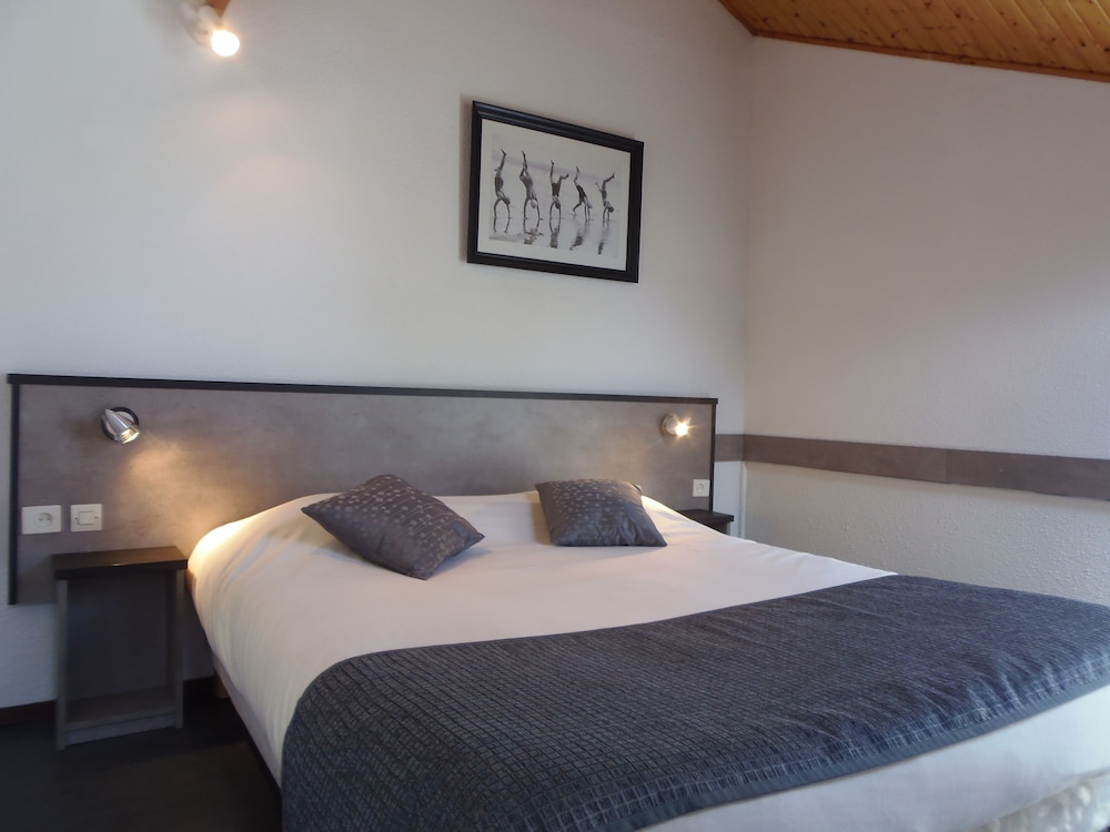 Double or Twin Room photo 2
