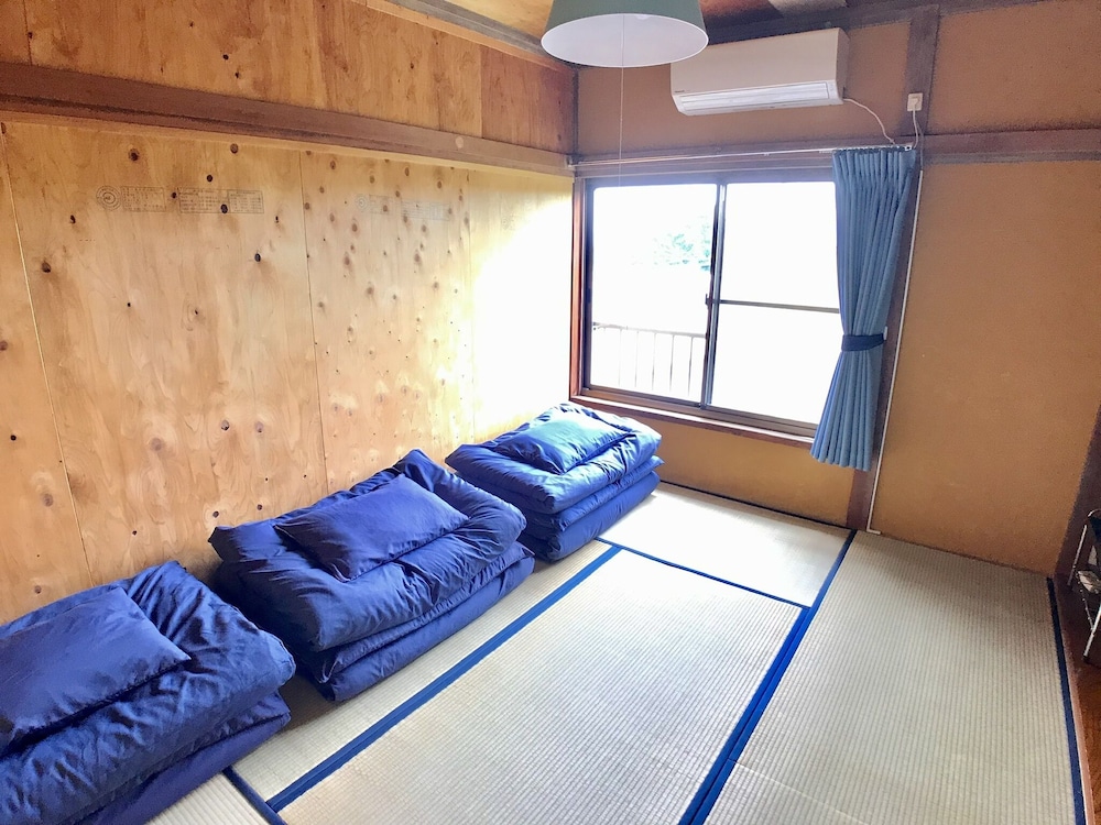 Japanese Style Room For 3 Guests photo 1