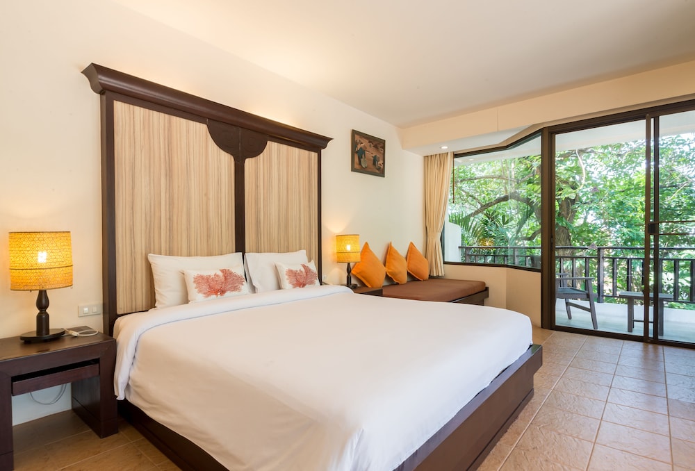 Deluxe Premium Double or Twin Room photo 1