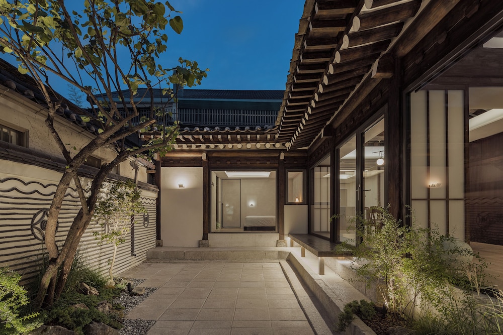Hidden Jae (Outdoor hot tub unavailable from 12/15 to 2/15)