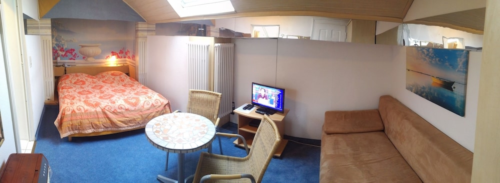 Theme-Room "Wolke 7" with kitchen photo 2