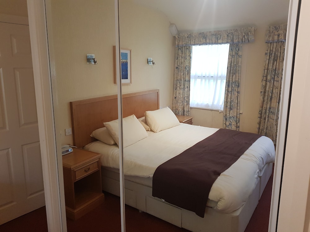 Deluxe Apartment, 1 Bedroom (Some stairs to lift) photo 2