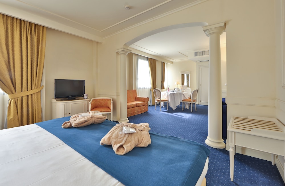 Junior Suite - Photo 6