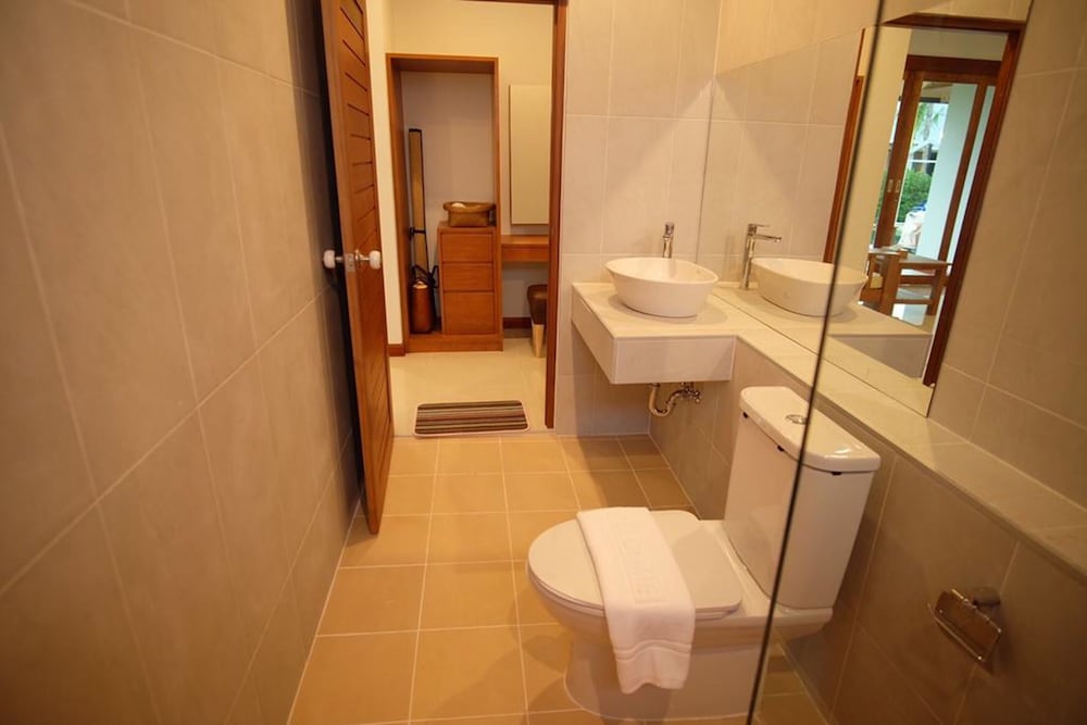 4-Bedrooom Pool Villa photo 2