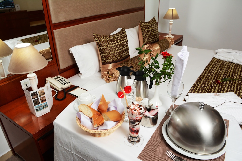 Suite (Ambassador) photo 2