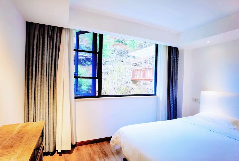 Superior Suite, Mountain View
