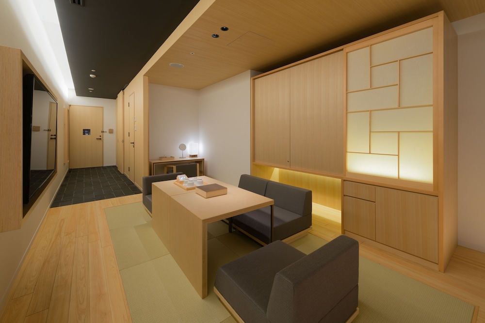 Superior Twin Room Main Building