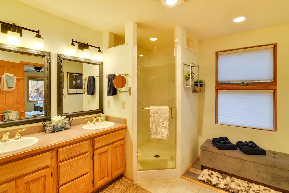 House (2 Bedrooms) photo 2