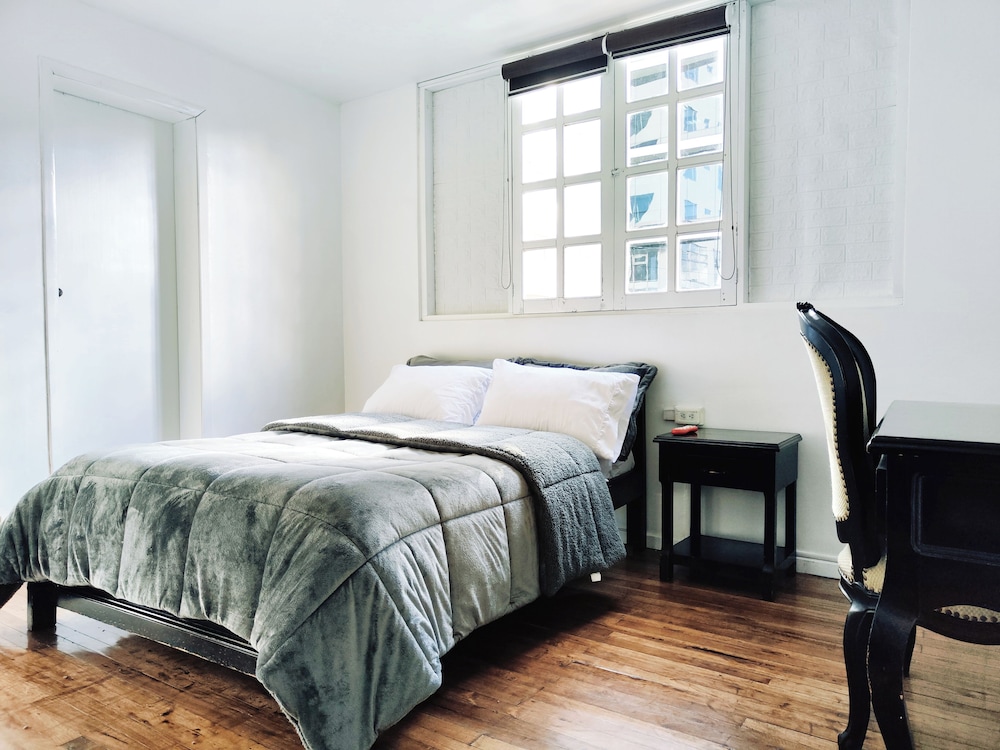 Economy Single Room, 1 Bedroom, Ensuite photo 1