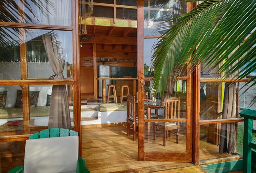Bungalow, 3 Bedrooms (6 pax) photo 2