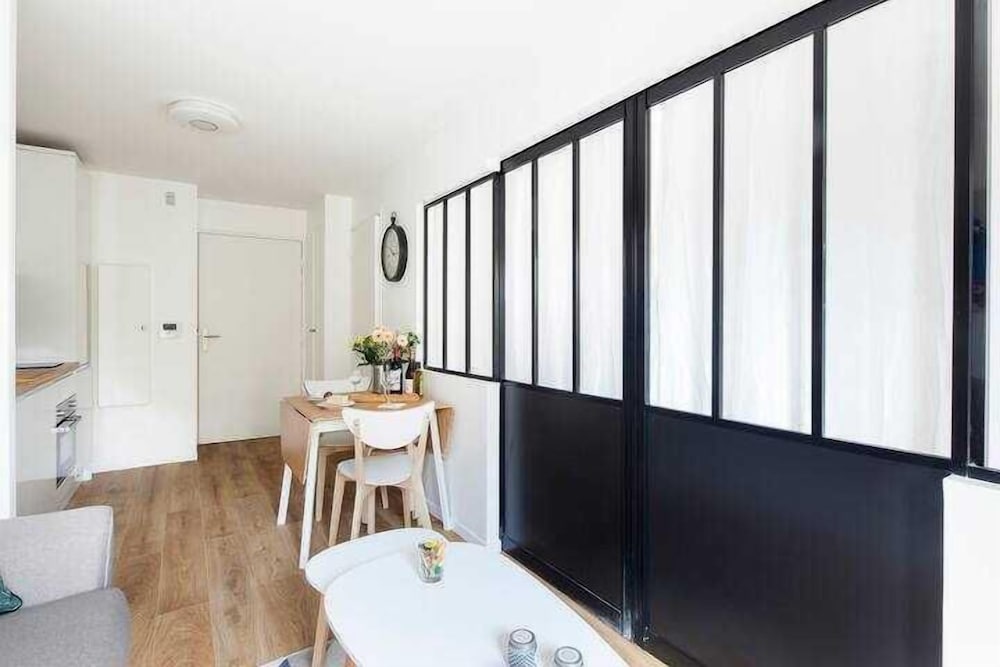City Apartment, City View photo 3