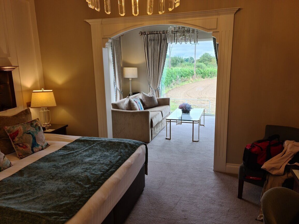 Exclusive Suite