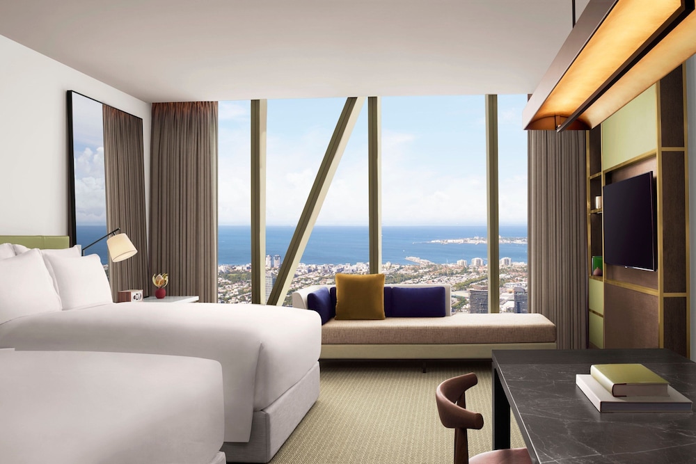 Panoramic Twin Room