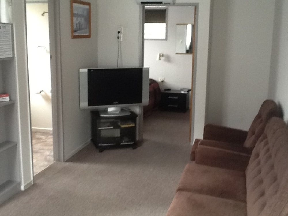 Standard Suite, 1 Bedroom, Non Smoking, Kitchen (unit) photo 1