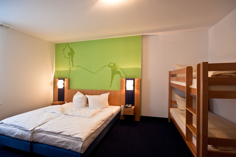 Family Double Room photo 2