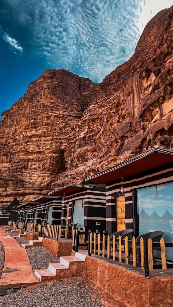 Deluxe Tent - Photo 1