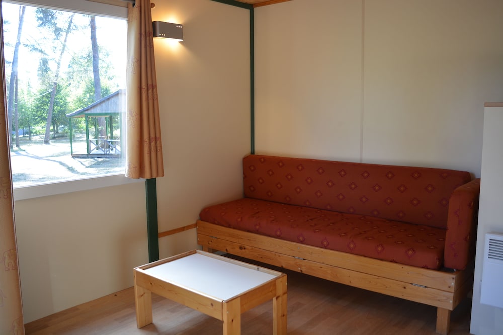 Traditional Chalet, 2 Bedrooms, Non Smoking photo 1