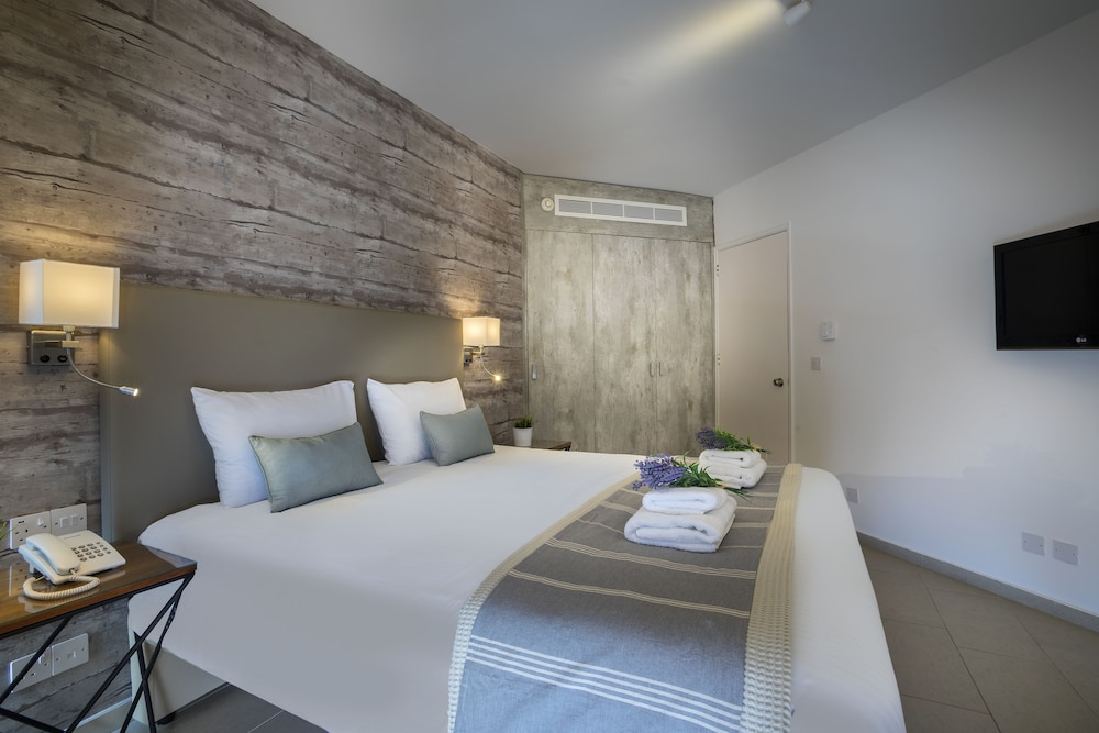 Deluxe Suite, Business Lounge Access (Panoramic Island View)