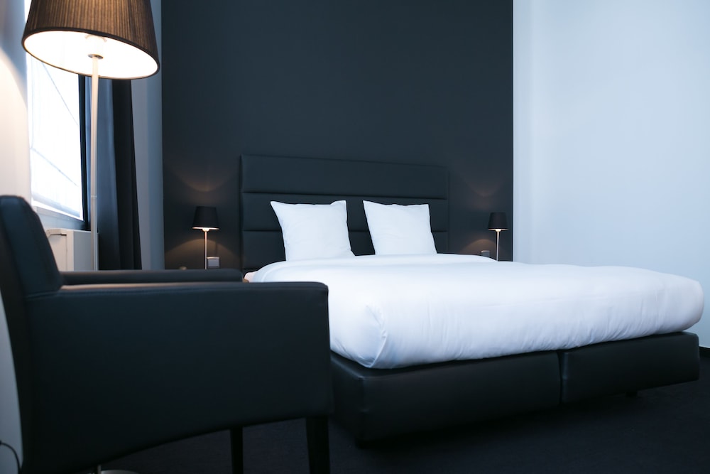 Double or Twin Room photo 3