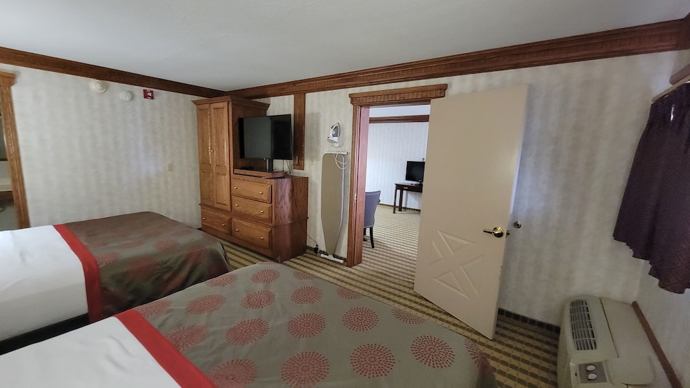 Efficiency, Suite, 2 Queen Beds, Non Smoking, Kitchenette photo 3
