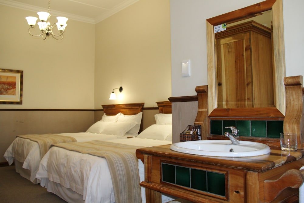 Luxury Twin Room photo 2