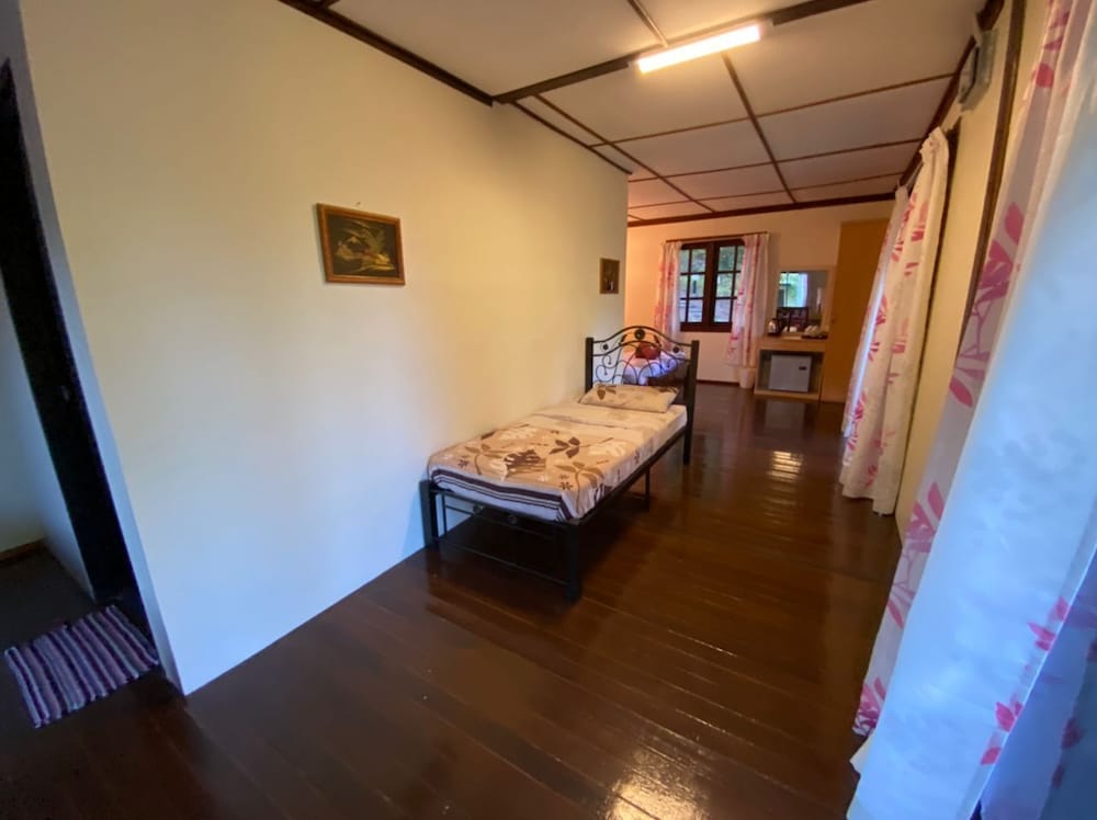 Sea View Cabin (Free Speedboat Transfer) photo 3