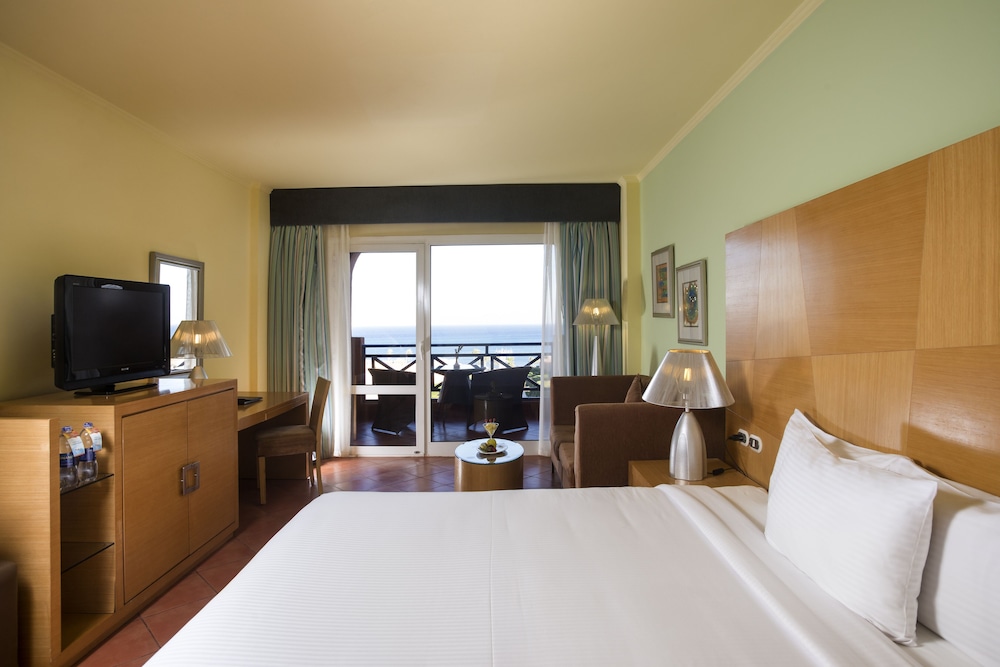 Superior Double Room, Sea View - Photo 2