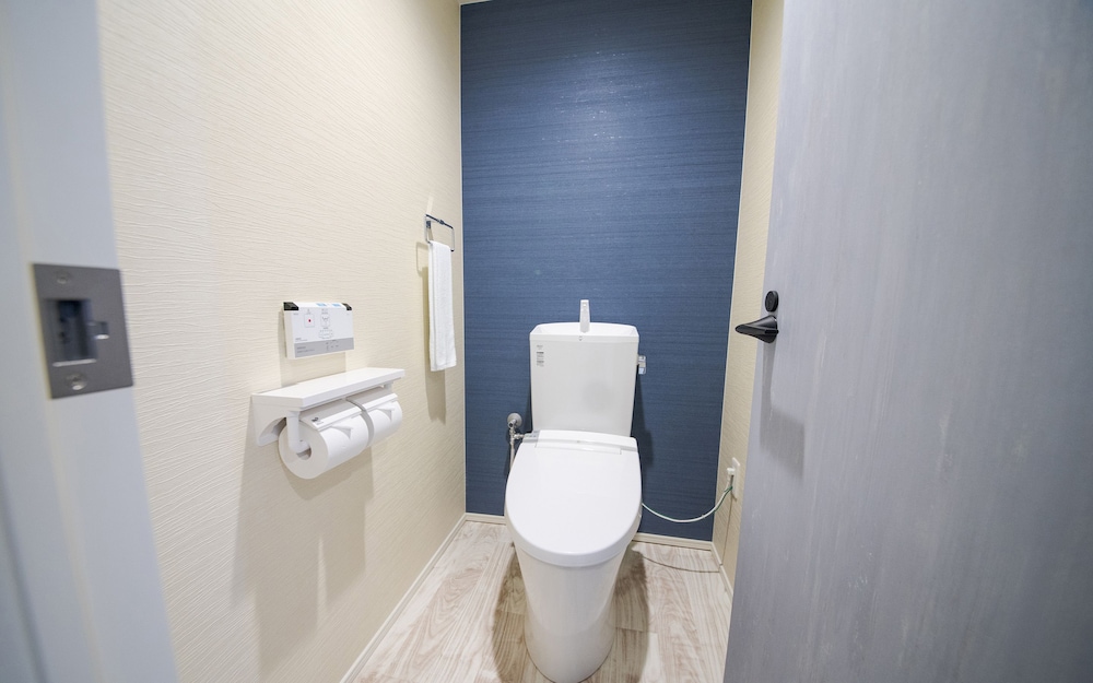 Superior Twin Room [Book 90 days before gets you free water bottle!] - Photo 14