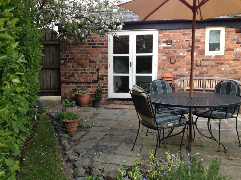 Standard Double Room, Garden View photo 2