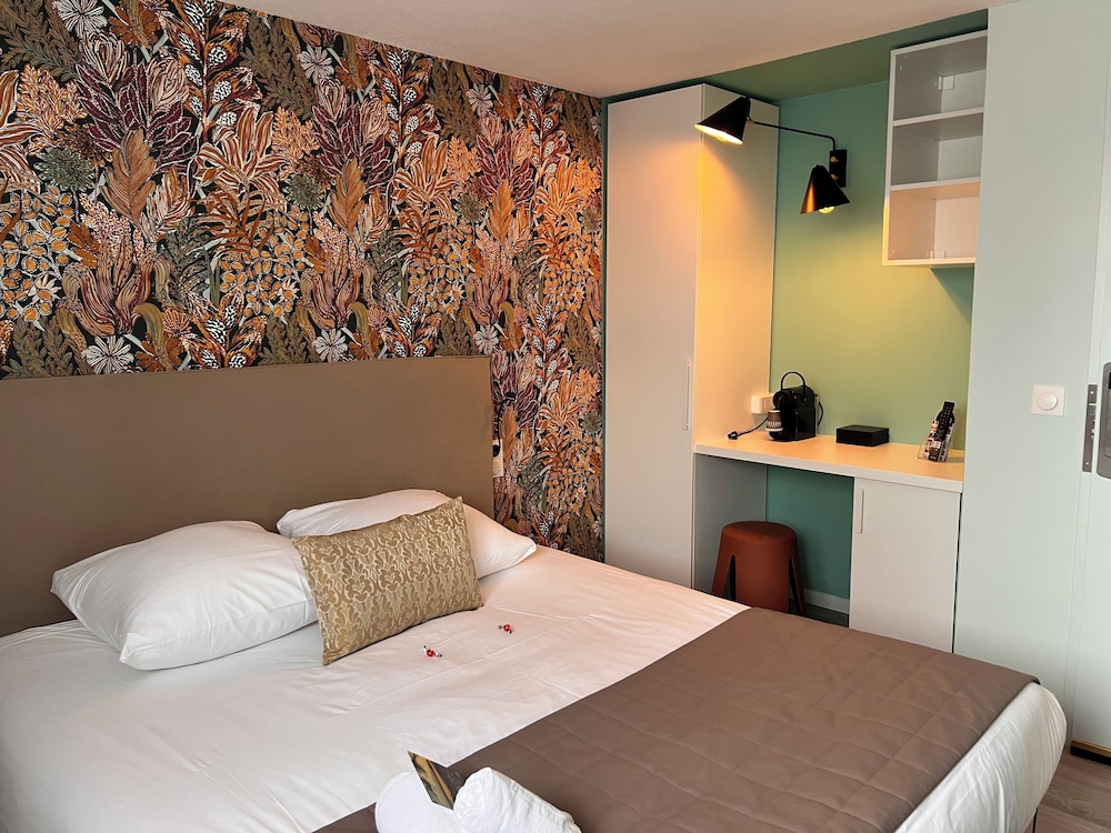 Signature Double Room - Photo 4