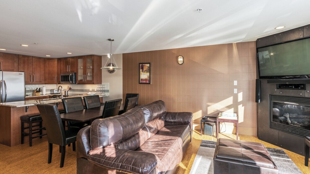 VIP Twin Room - Photo 2