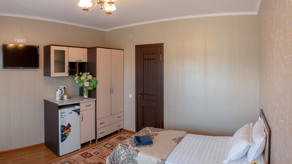 Standard Twin Room photo 2