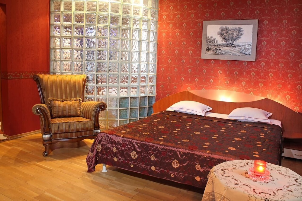 Junior Studio Suite (Spa Tub)