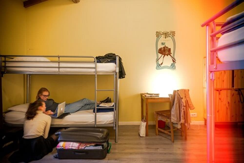 1 Bed in a 5 Beds mixed dorm photo 1