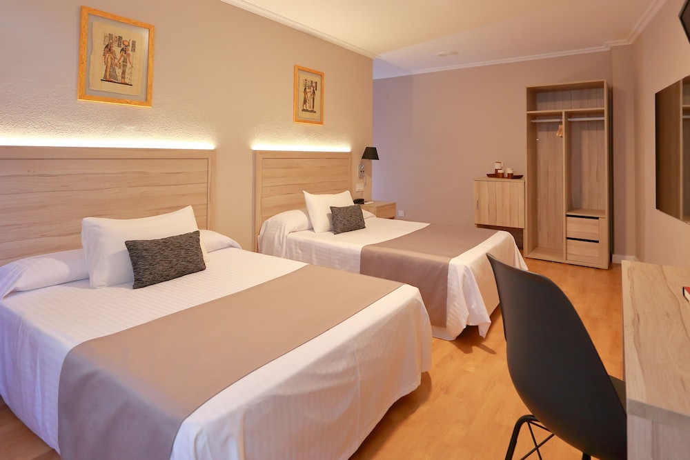 Twin Room photo 2