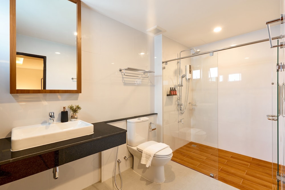 Family Studio Suite, 2 Bedrooms - Photo 21